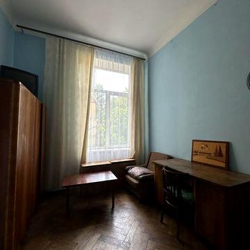 Продаж 2к. Личаківська (Винниківський ринок)