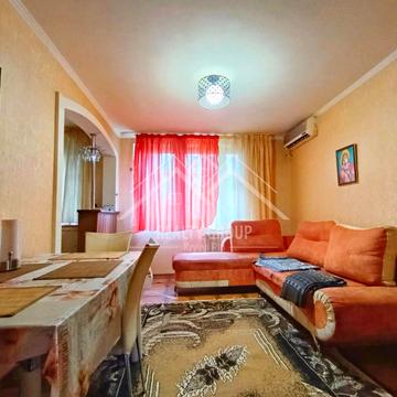 Миколи Світальського вул., 18