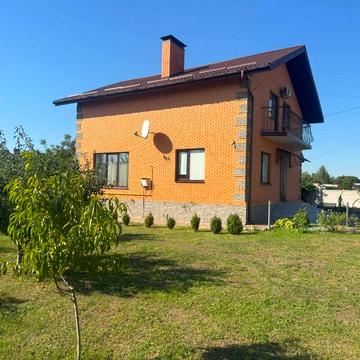 Петропавлівське  будинок 232 м2 з ремонтом та меблями.