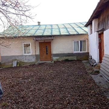 Продається житловий будинок .Село Чесники Рогатинський район