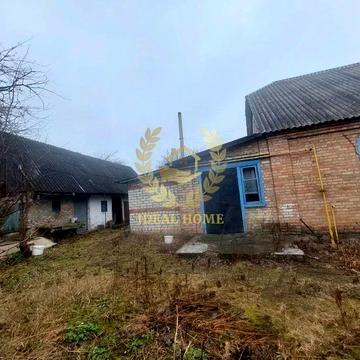Продам половину будинку в с.Микуличи Бучанського району.