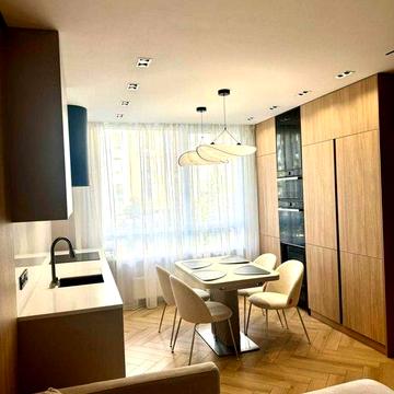 Продається 3-кімнатна квартира у ЖК «Файна Таун» ЖК Файна таун