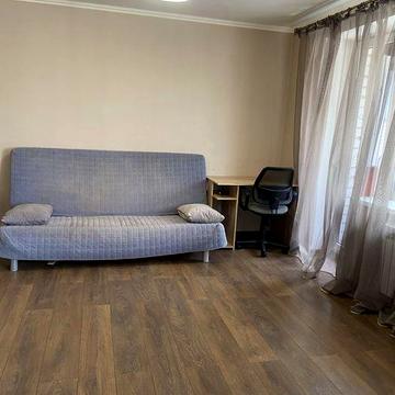 Продам 1 комнатную квартру в Центре