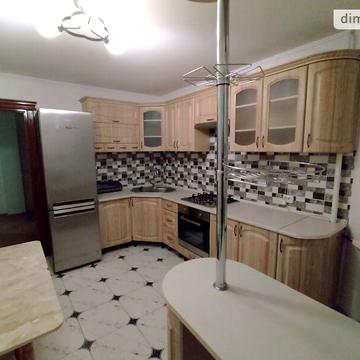Продаж 3к Квартира Злуки проспект