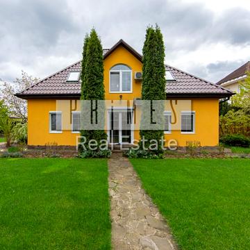 Незалежності вул.