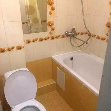 Миропільська вул., 17