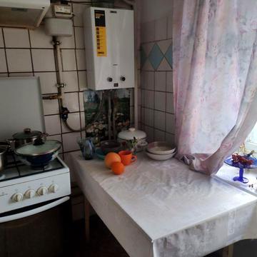 Поділ,  продаж 3х кімнатної квартири,  другий поверх, Старий Поділ