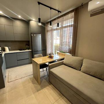 Продам однокімнатну квартиру з новим ремонтом в ЖК Річ Таун. ЖК Річ Таун