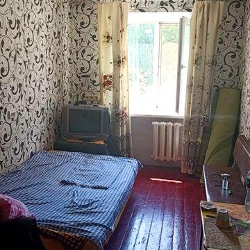 Сдам малосемейку в Центре, со стиралкой.