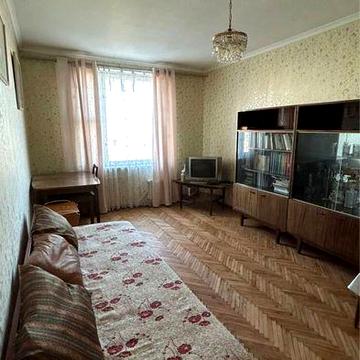 Двокімнатна квартира в доглянутому будинку, Русанівська набережна 6