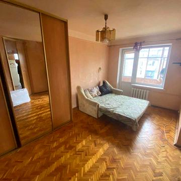 Метро ДАРНИЦА Метро Левобережная вул. Тампере, 13а
 ДАРНИЦКАЯ ПЛОЩАДЬ
