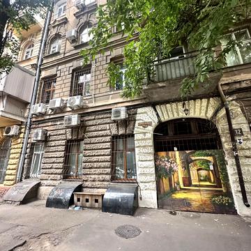 Бориса Литвака вул. (Заславського), 10