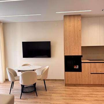 Олега Куцина вул. (Климента Тімірязєва), 36