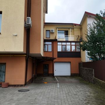 Дрогобицька вул., 10