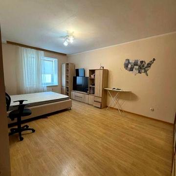 Оренда квартири Дениса Рачінського ЖК Садовий Русанівська Гавань