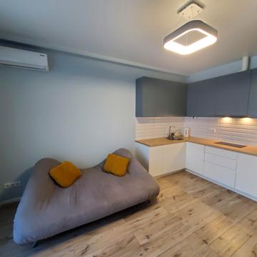 Михайла Максимовича вул. (Онуфрія Трутенка), 24-Б