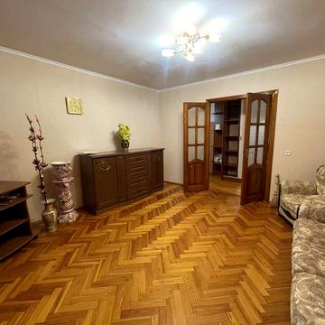 Оренда трьохкімнатної квартири у Вишневому