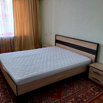 Пішонівська вул., 25
