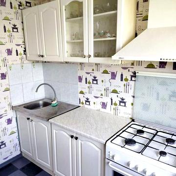 2 комн кв-ра 15 мкрн р-н, Бахчисарай
