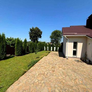 Продам будинок в районі вул. Шишкарівської