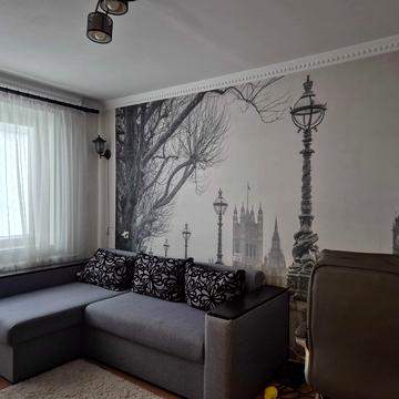 Богдана-Ігора Антонича вул., 14