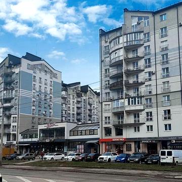 Володимира Івасюка вул., 7