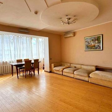 Старонаводницька вул., 6-А