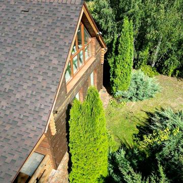 Продаж сучасного будинку в мальовничому місці