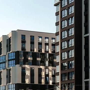 Героїв Миколаєва вул., 129