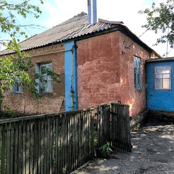 Комарова, 168
