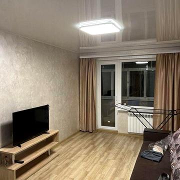 ЦЕНТР! Оренда, пл.Визволення, ПУШКІНА, 1 кім.квартира. Сучасна. 8000
