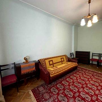 Оренда 2-кім. квартири по вул. Японська (бічна Чупринки)