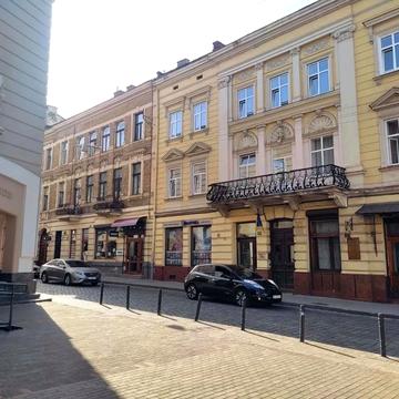 Миколая Коперника вул., 15