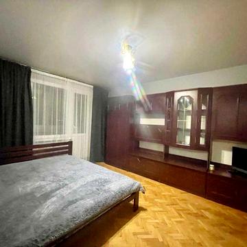 Оренда двохкімнатної квартири на Сихові