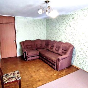 Вишгородська вул., 30