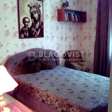Срібнокільська вул., 14