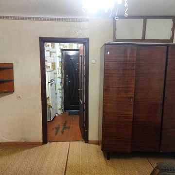 Срочно продам гостинк Одесская, 4/5, Кирпичный дом, 9000