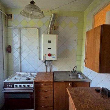 Продам 2 комнатную в кирпичном доме в центре, alm