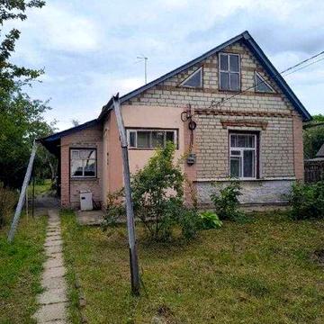 Будинок в селищі Високий
