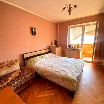 Миколи Закревського вул., 63