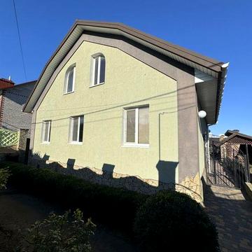 Капитальный дом с подвалом беседкой вольерами Чернобаевка