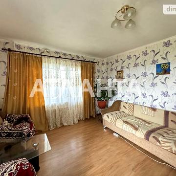 Продаж 3к Квартира Жоліо-Кюрі вулиця