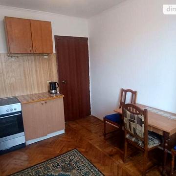 Довгострокова оренда 1к Квартира Широка вулиця