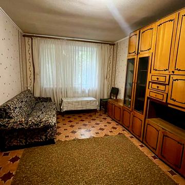 Євгена Тельнова вул., 8 к5