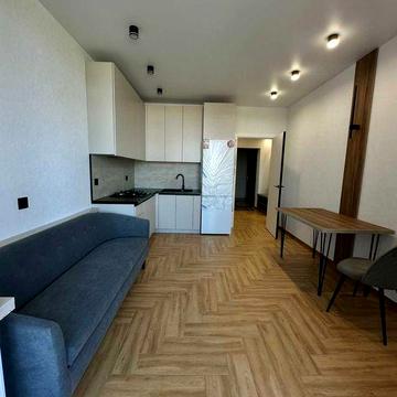 Продаж 1-кімнатної квартири в престижному районі Виставка ЖК Рауш