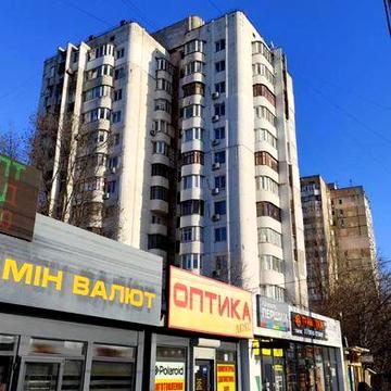 Продам 2-х комнатную квартиру на пр. Добровольского (052-596)