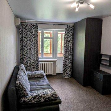 Продается 1 комнатная квартира м .Бот Сад(404148)