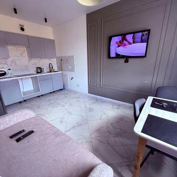 Продаж 1к квартири поряд з центром