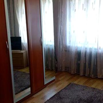 Сдам 1-к квартиру  Парус