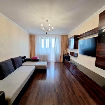 3-кімнатна 108 м УКОМПЛЕКТОВАНА меблями та технікою на К.шляху 1Д